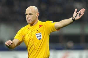 开云体育网页版登录入口-韦伯:半自动越位技术能提升效率,但最终结果仍由裁判和VAR决定