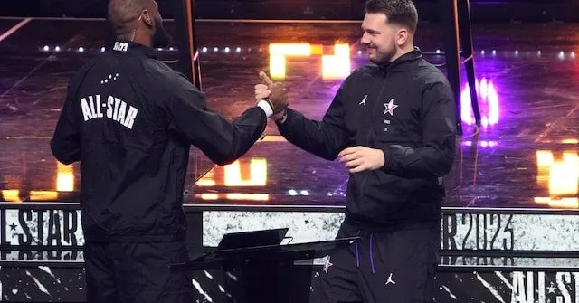 开云官方网-湖人自媒体：你支持全明星赛制改为美国队vs世界队吗？