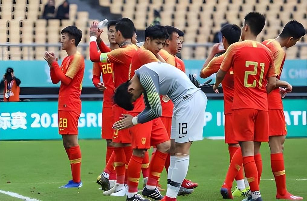 开云体育app下载-同样是落选U23国足,为何朱鹏宇能补招进国家队,依木兰却不能