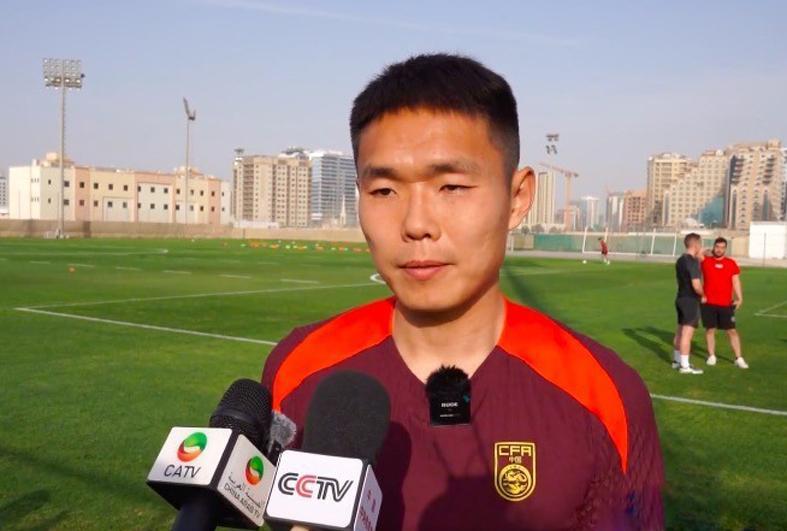 开云官方网-邵佳一挺固执!王上源腰部不适 球迷力推荐7大悍腰 依木兰不补招