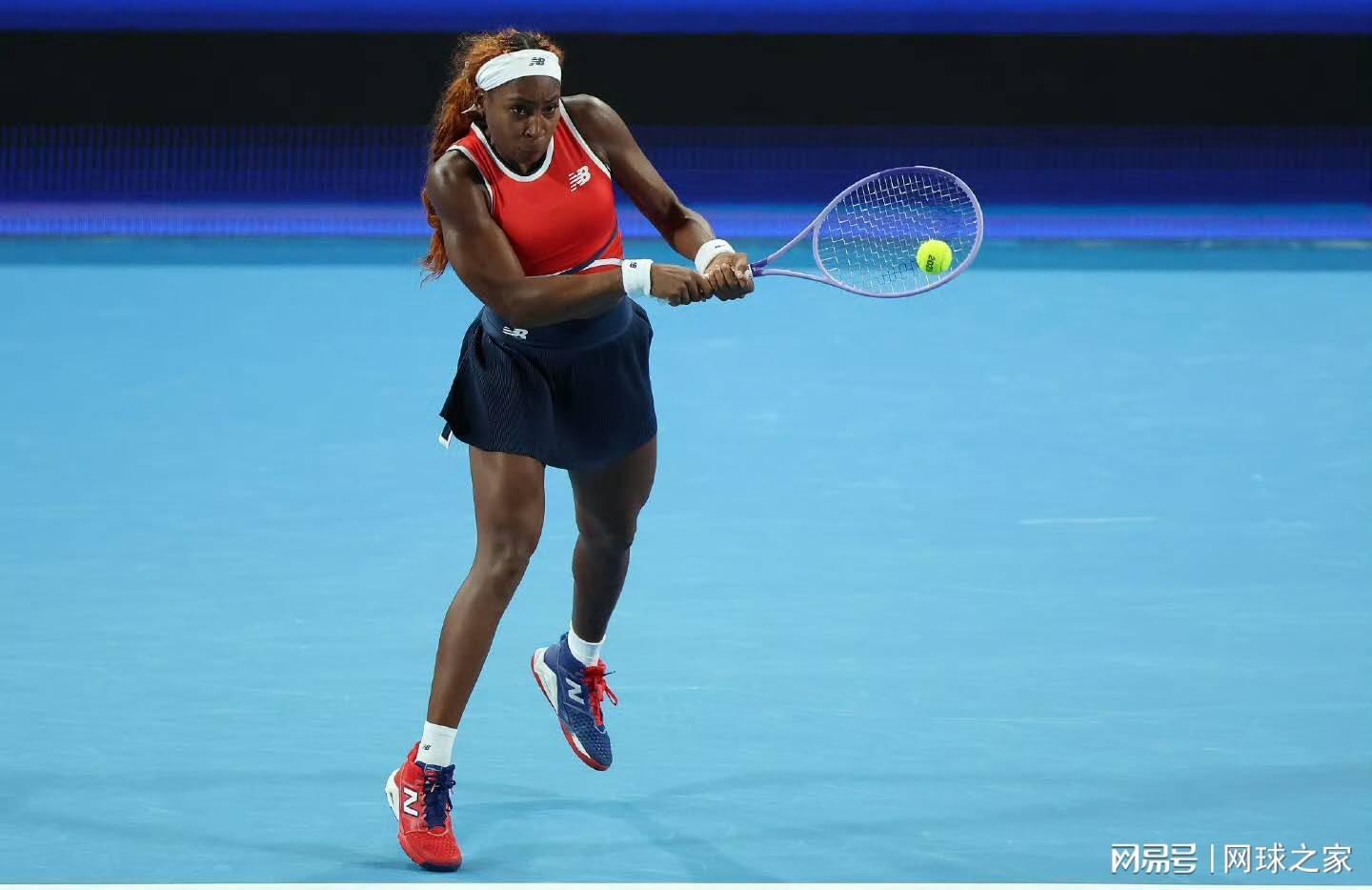 开云体育app下载-斯瓦泰克遭高芙横扫无碍冲冠,网友:芙妹应该给美男一人一个巴掌