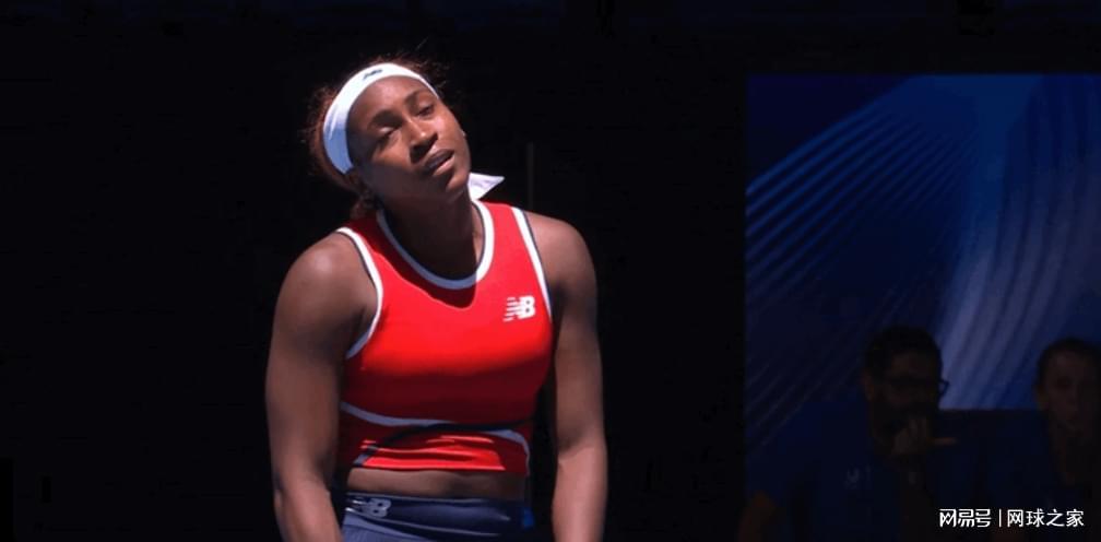 开云体育app下载-斯瓦泰克遭高芙横扫无碍冲冠,网友:芙妹应该给美男一人一个巴掌