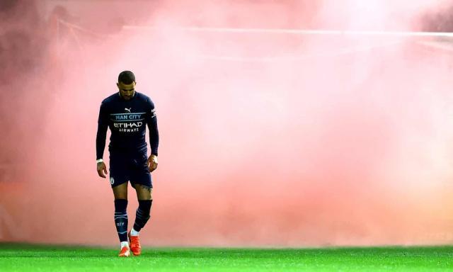 1641604142094002966.jpg 开云体育官网-足总杯豪胜英乙队,曼城送戏下乡宾主皆欢