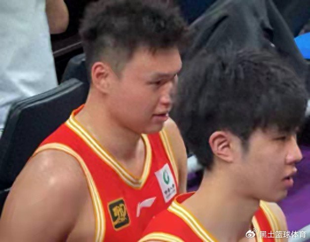 开云体育app下载-上海男篮领跑CBA，真正对手藏身后，不是广东！|季后赛|浙江广厦|上海队|锋线|张镇麟_新浪体育_新浪新闻